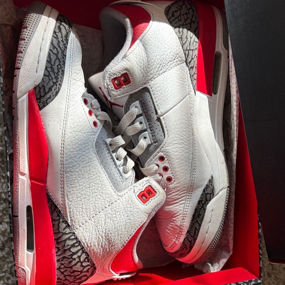 Jordan Women's Shoes White and Red